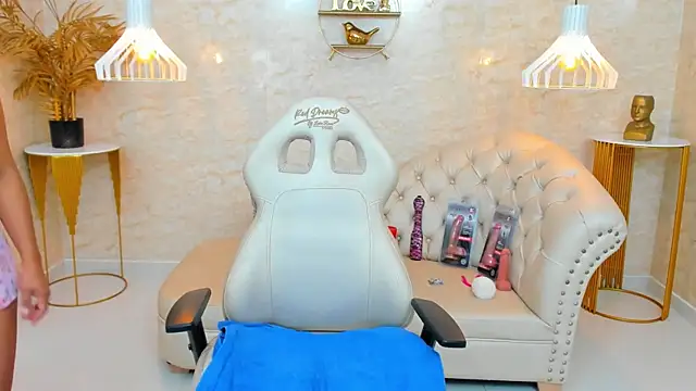 LYA SWEETX online show from 7, 2, 2026