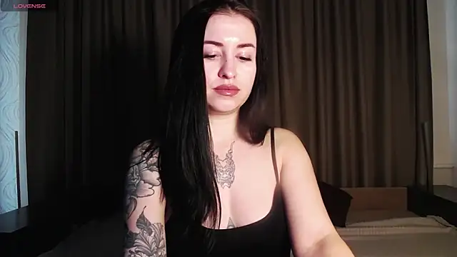 VioletCatt online show from 8, 2, 2025