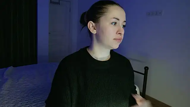 VioletCatt online show from 28, 11, 2025