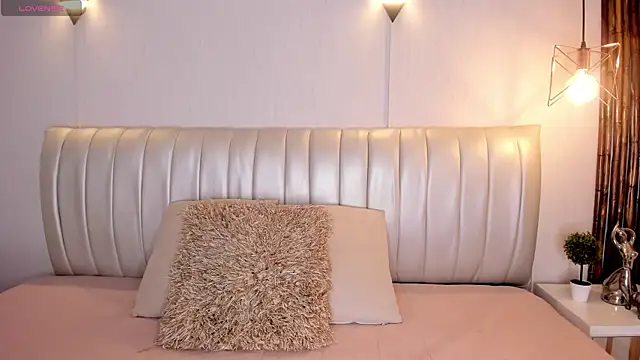 Zuzu sweet online show from 22, 10, 2025