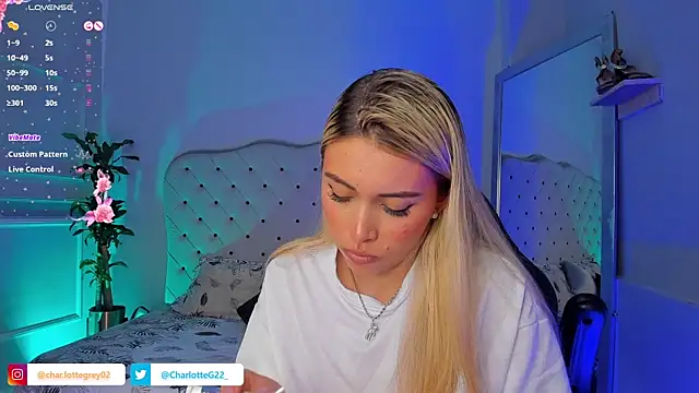 charlotte  grey online show from 17, 3, 2025