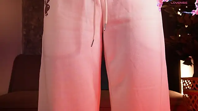 Snapshot of charlotte__grey chatting on 18, 7, 2026 charlotte grey online show from 18, 7, 2026