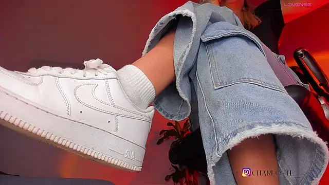 charlotte  grey online show from 18, 4, 2026