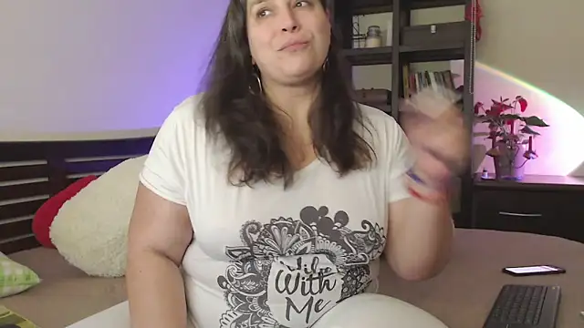 Snapshot of Niter chatting on 1, 2, 2025 Niter online show from 1, 2, 2025