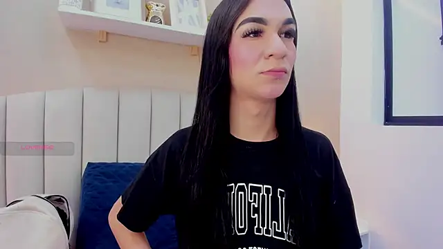 Mia thompson 19 online show from 8, 7, 2026
