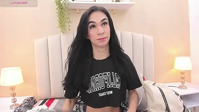 Mia thompson 19 online show from 11, 1, 2026