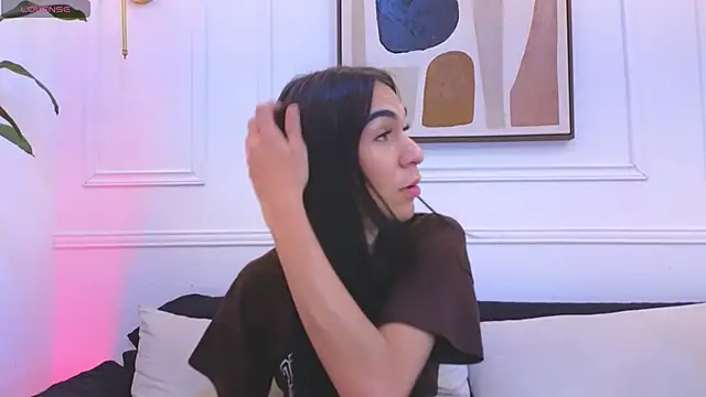 Mia thompson 19 online show from 23, 2, 2026