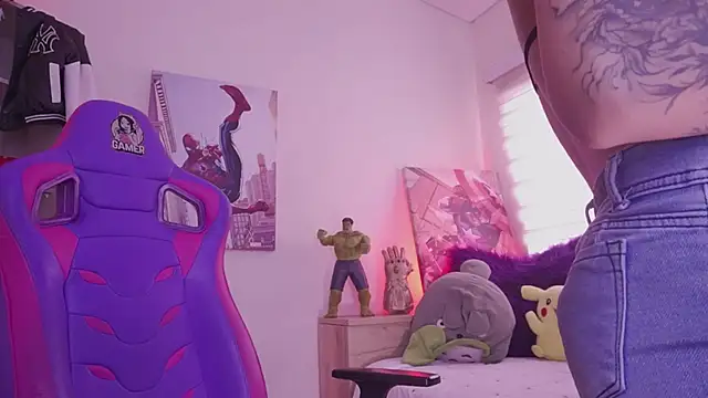 madelyn rose  online show from 15, 4, 2026