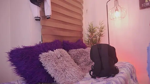 madelyn rose  online show from 10, 1, 2026