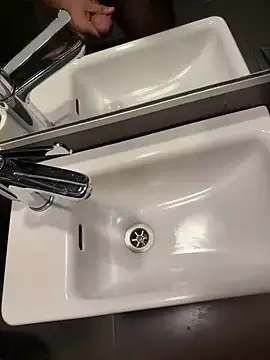 Snapshot of hotisraeli chatting on 6, 11, 2025 hotisraeli online show from 6, 11, 2025