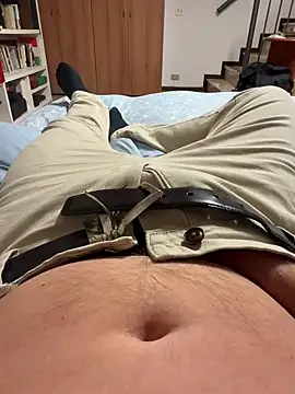 Snapshot of nik2017 chatting on 26, 10, 2025 nik2017 online show from 26, 10, 2025