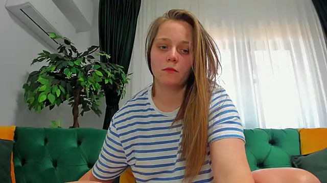 Snapshot of bonnie6969 chatting on 9, 3, 2025 bonnie6969 online show from 9, 3, 2025
