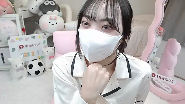 momo room online show from 1, 2, 2025