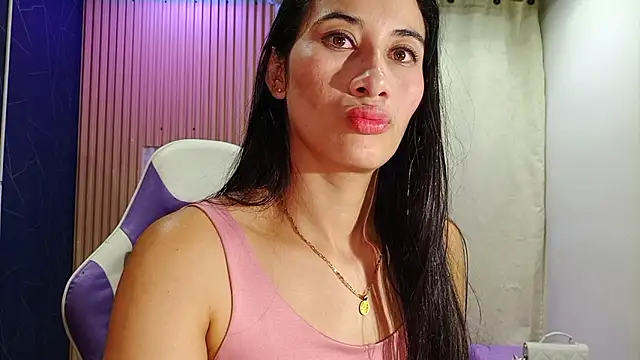 Cataleyalove ADY online show from 11, 11, 2025