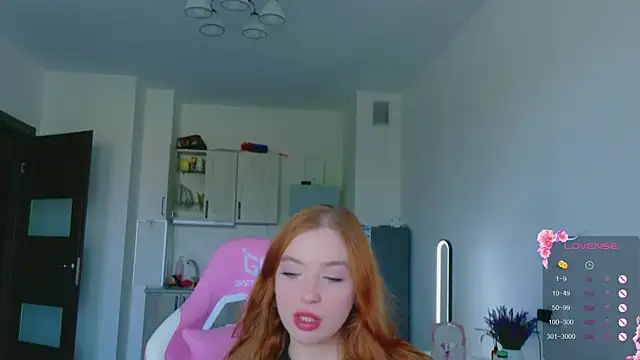 Snapshot of cinnabon_girls chatting on 20, 5, 2026 cinnabon girls online show from 20, 5, 2026