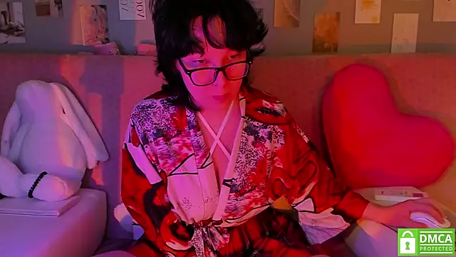 Snapshot of dreamgirllovee chatting on 3, 3, 2025 dreamgirllovee online show from 3, 3, 2025