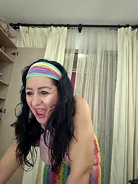 Snapshot of viollett_28 chatting on 2, 6, 2026 viollett 28 online show from 2, 6, 2026
