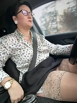 ZhenjaPoledance online show from 2, 3, 2026