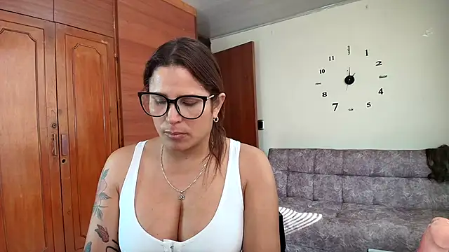 Majo Soussa online show from 8, 5, 2026