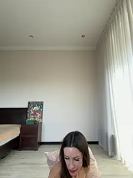 Hott Lolla online show from 28, 4, 2026