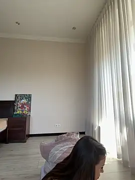 Hott Lolla online show from 5, 5, 2026