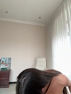 Hott Lolla online show from 22, 2, 2025