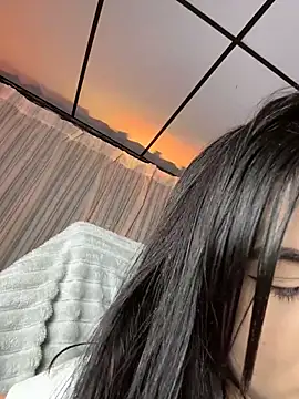 Snapshot of corallwells chatting on 4, 3, 2026 corallwells online show from 4, 3, 2026