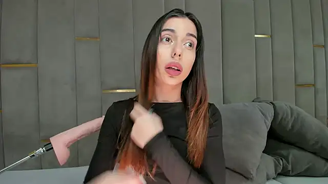 eva lim online show from 26, 11, 2025