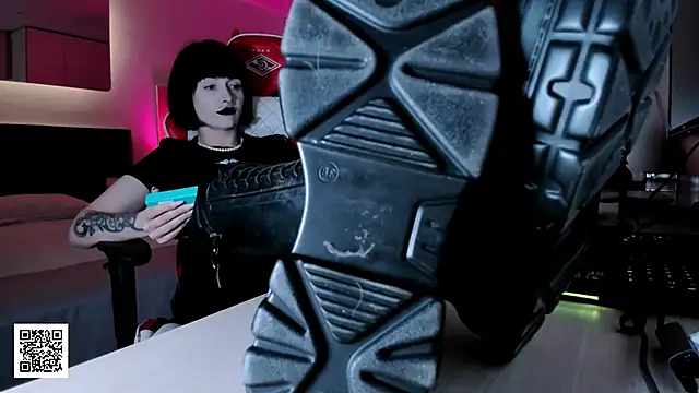  Goddess Misha  online show from 1, 12, 2025