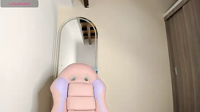 Akanecox online show from 5, 11, 2025