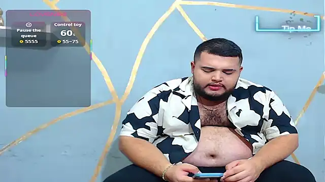 Snapshot of damian_chubby chatting on 11, 10, 2025 damian chubby online show from 11, 10, 2025