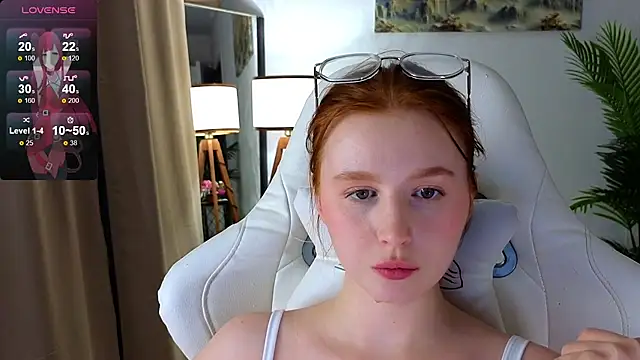 Snapshot of Meow_babe chatting on 22, 1, 2025 Meow babe online show from 22, 1, 2025