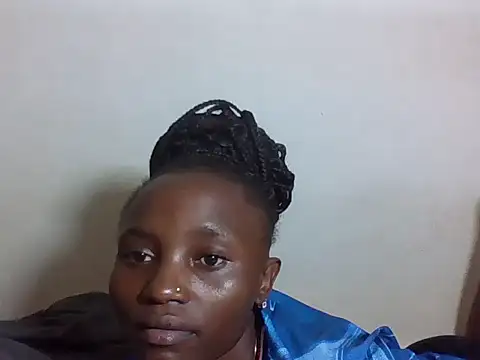 SexyNeedle22 online show from 2, 12, 2025