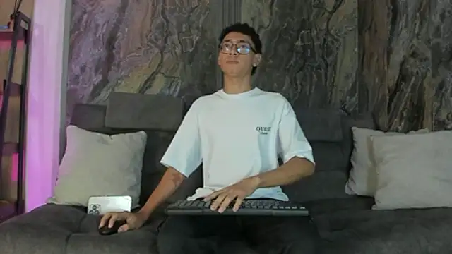 Daviid laidd online show from 10, 3, 2026