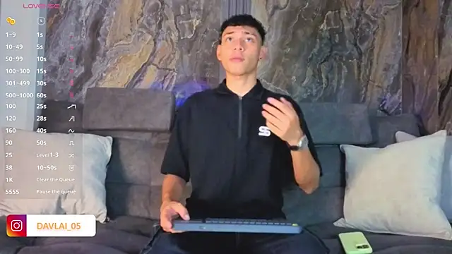 Daviid laidd online show from 17, 4, 2026