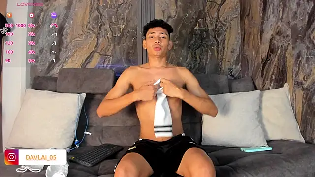 Daviid laidd online show from 5, 4, 2026