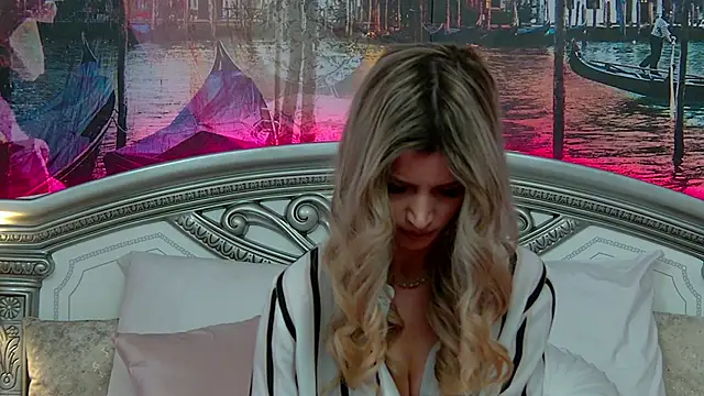 IvySamek online show from 16, 3, 2025