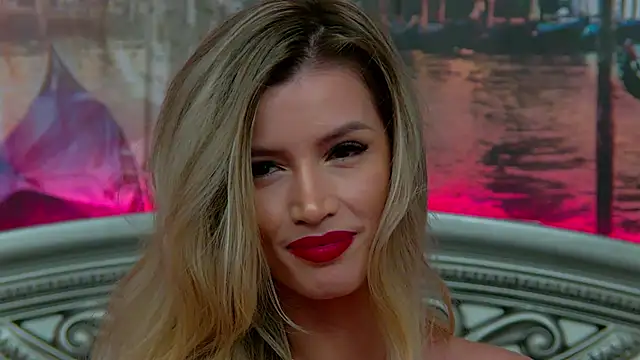 IvySamek online show from 4, 3, 2025