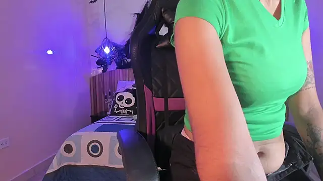 IamNayuta online show from 8, 10, 2025