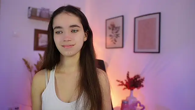 Gia Paige18 online show from 16, 10, 2025