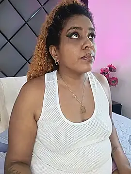 ELLA KELLY online show from 17, 7, 2026