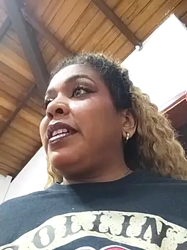 ELLA KELLY online show from 6, 3, 2026