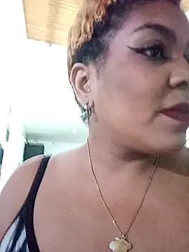 Snapshot of ELLA_KELLY chatting on 28, 4, 2026 ELLA KELLY online show from 28, 4, 2026