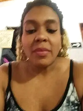 Snapshot of ELLA_KELLY chatting on 25, 10, 2025 ELLA KELLY online show from 25, 10, 2025