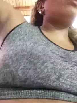 Snapshot of ELLA_KELLY chatting on 30, 10, 2025 ELLA KELLY online show from 30, 10, 2025