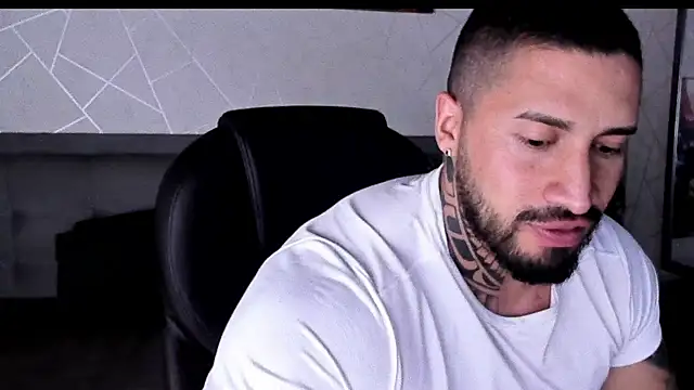 Cristian Walker online show from 2, 2, 2026