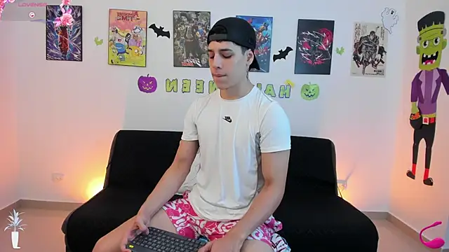 jonathanjoestar  online show from 3, 11, 2025