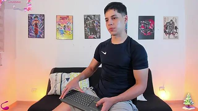 jonathanjoestar  online show from 19, 12, 2025