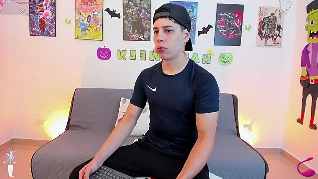 jonathanjoestar  online show from 2, 11, 2025