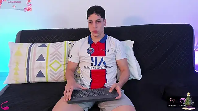 jonathanjoestar  online show from 22, 12, 2025